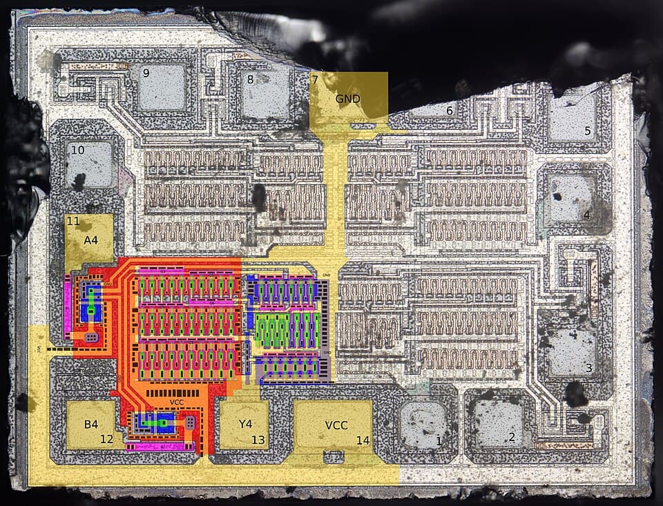 74HC02 Motorola 8302 annotated