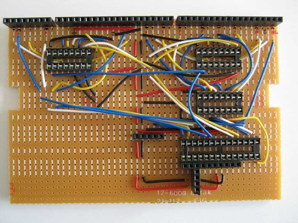 74HC165 Parallel-In Shift Register (Pack of 3)