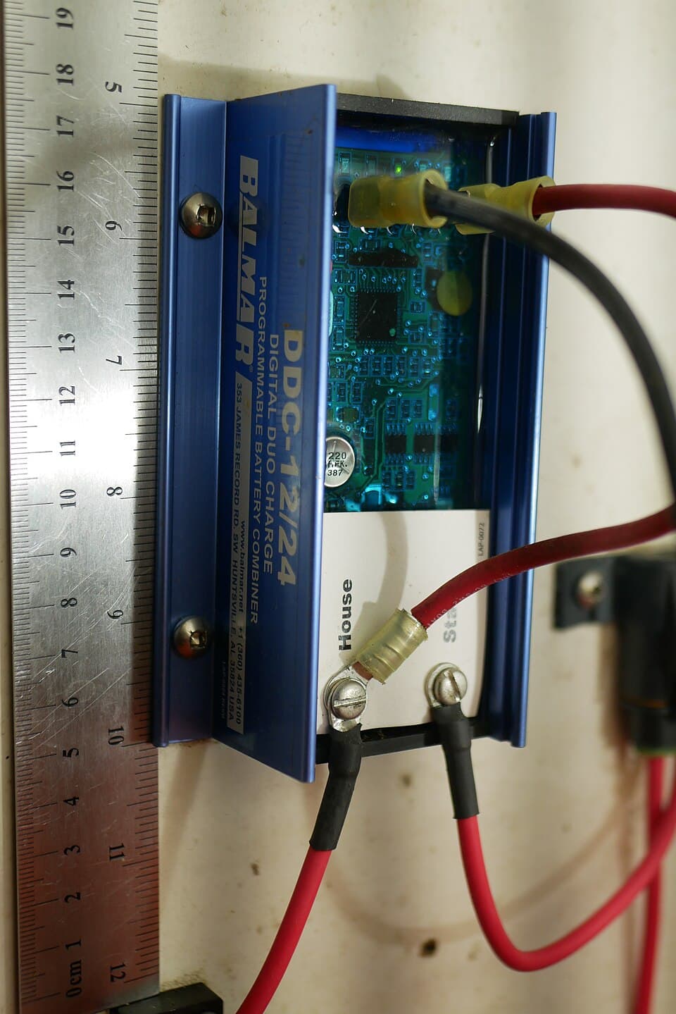 Balmar Digital Dual Charge Programmable Battery Combiner