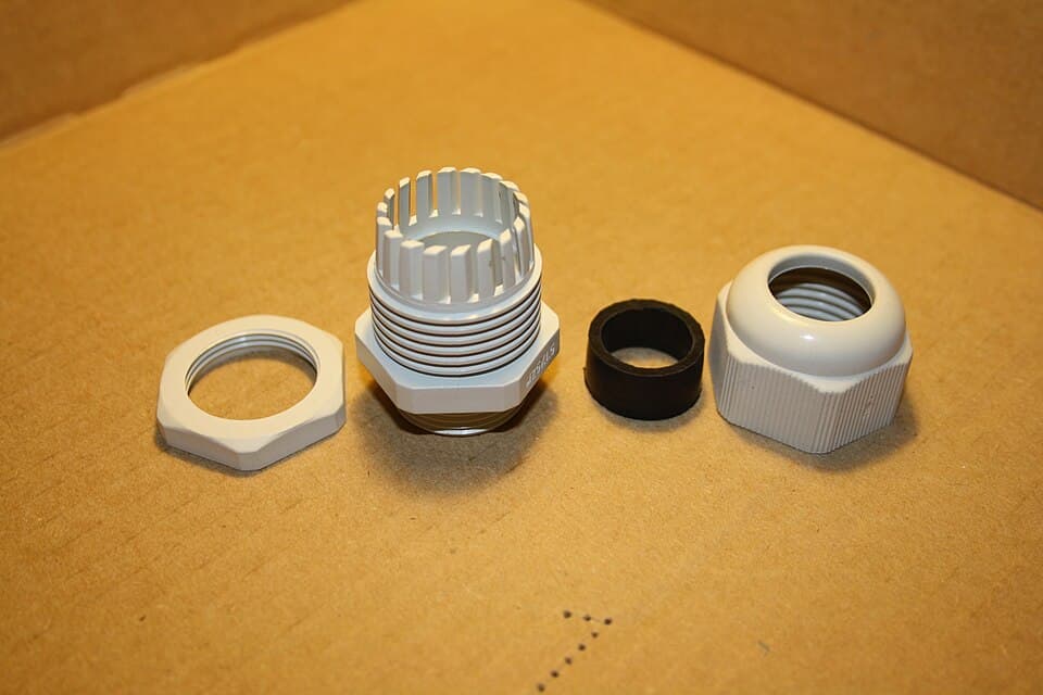 Cable glands06