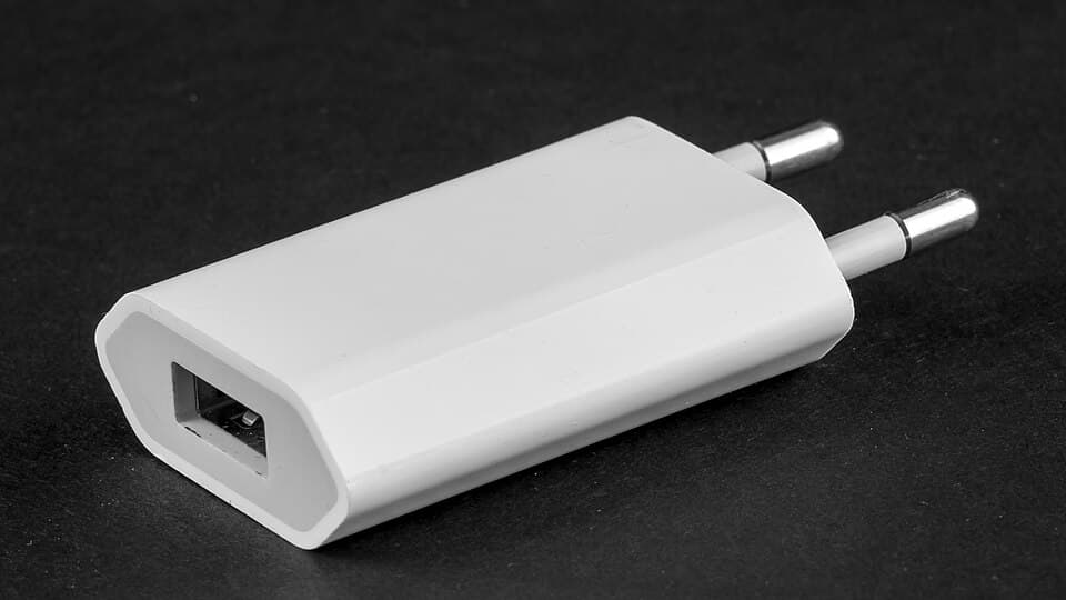 Plug-in power adapter USB for Apple, Model A1300, by Flextronics-0812