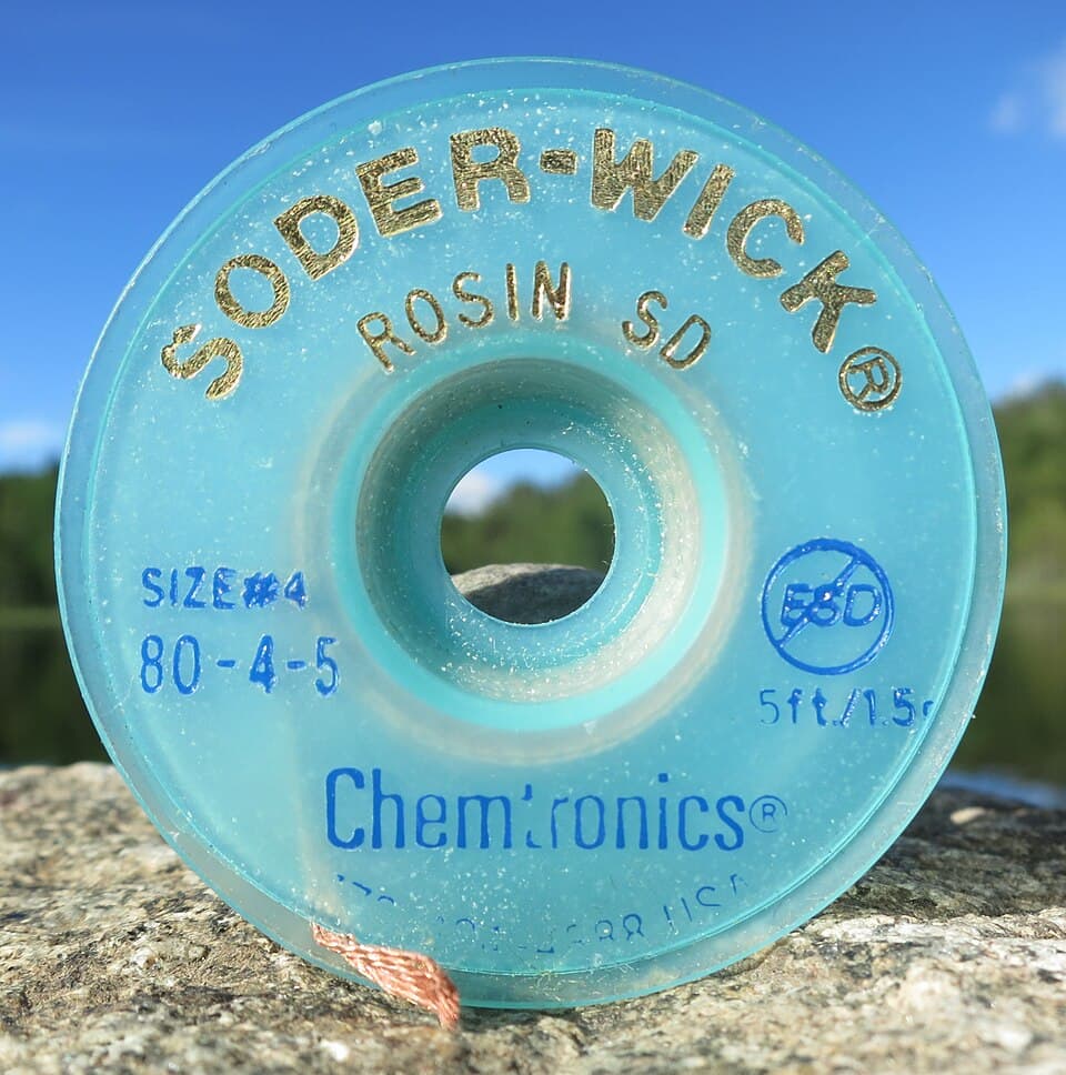 1990s Soder Wick Rosin SD desoldering braid size 4 by Chemtronics ITW Contamination Control Electronics Kennesaw Georgia USA