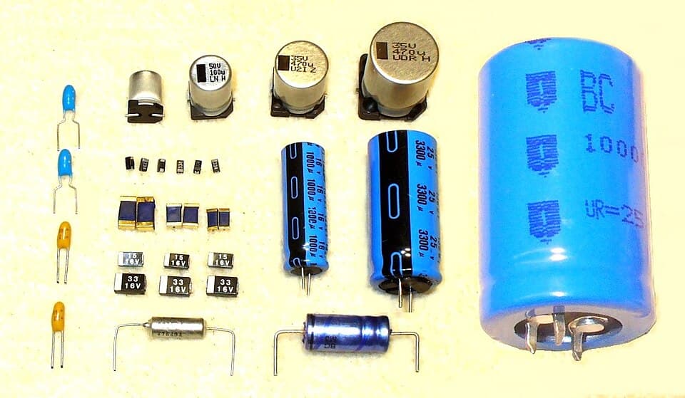 Electrolytic Capacitor Kit (120 pcs)