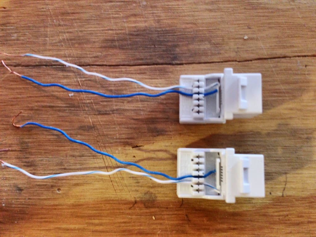 Step 01 - Attach hookup wire to two RJ-25 jacks (HS013)