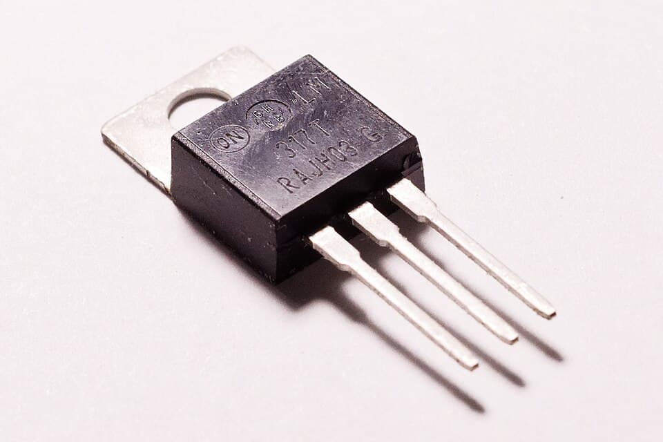 LM317 (OnSemi) 02
