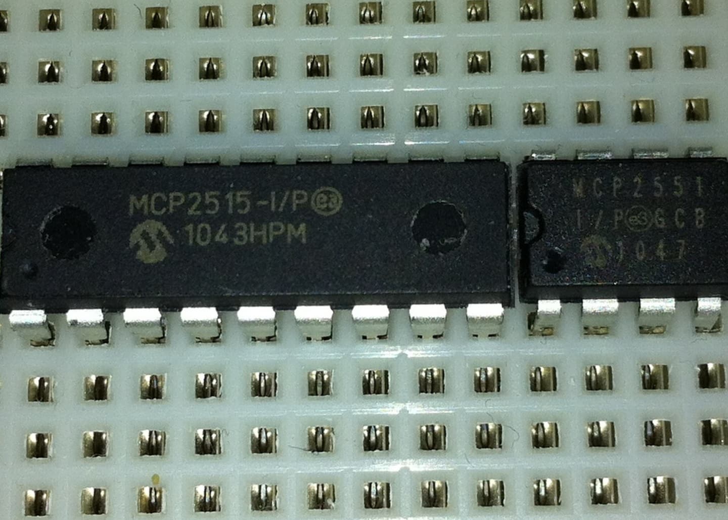 Microchip MCP2515 (Controller) and MCP2551 (Transceiver)