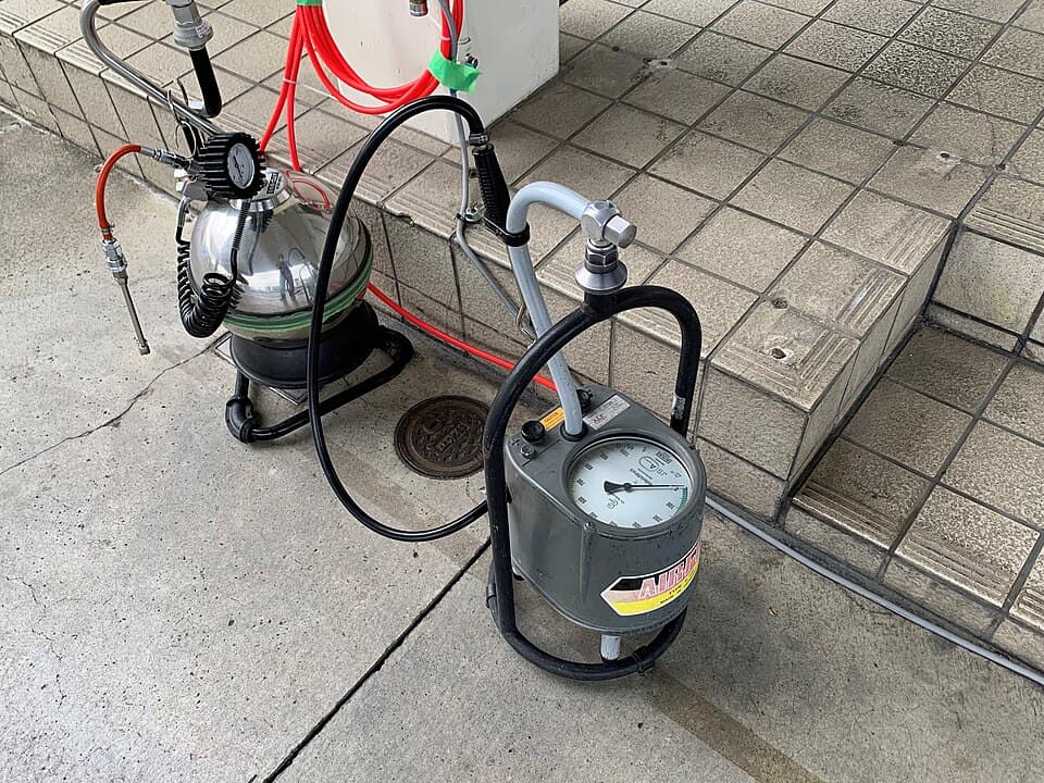 Compact air pump