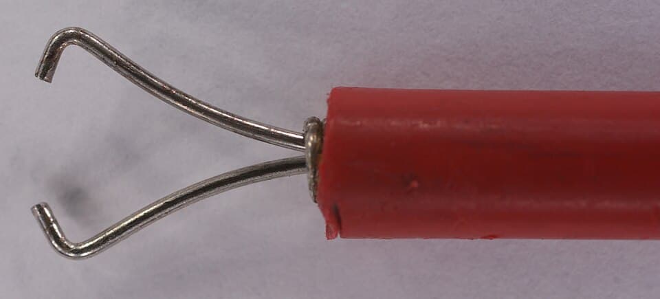 Test Clip- Spring wire grabber detail