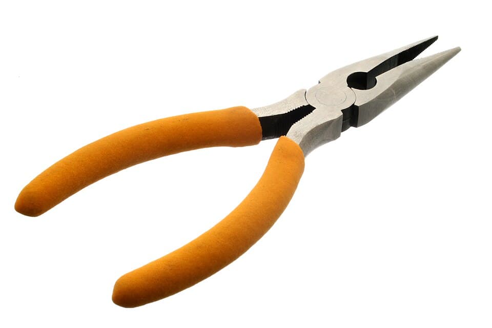 Basic NeedleNose Pliers
