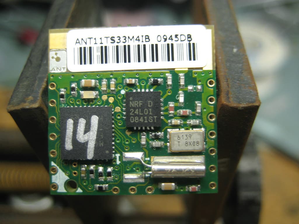 nRF24L01+PA+LNA Radio with Antenna