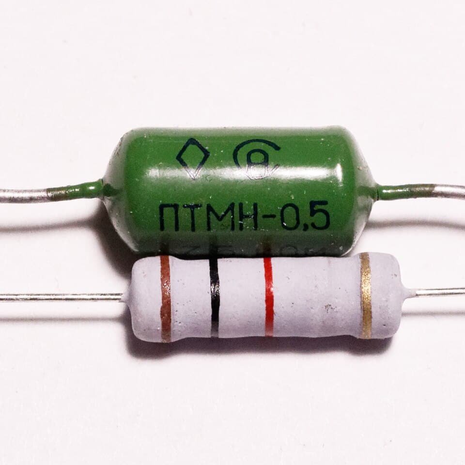 ПТМН-0.5 (PTMN 0.5W) Soviet precision wirewound resistor, Alagir plant 03