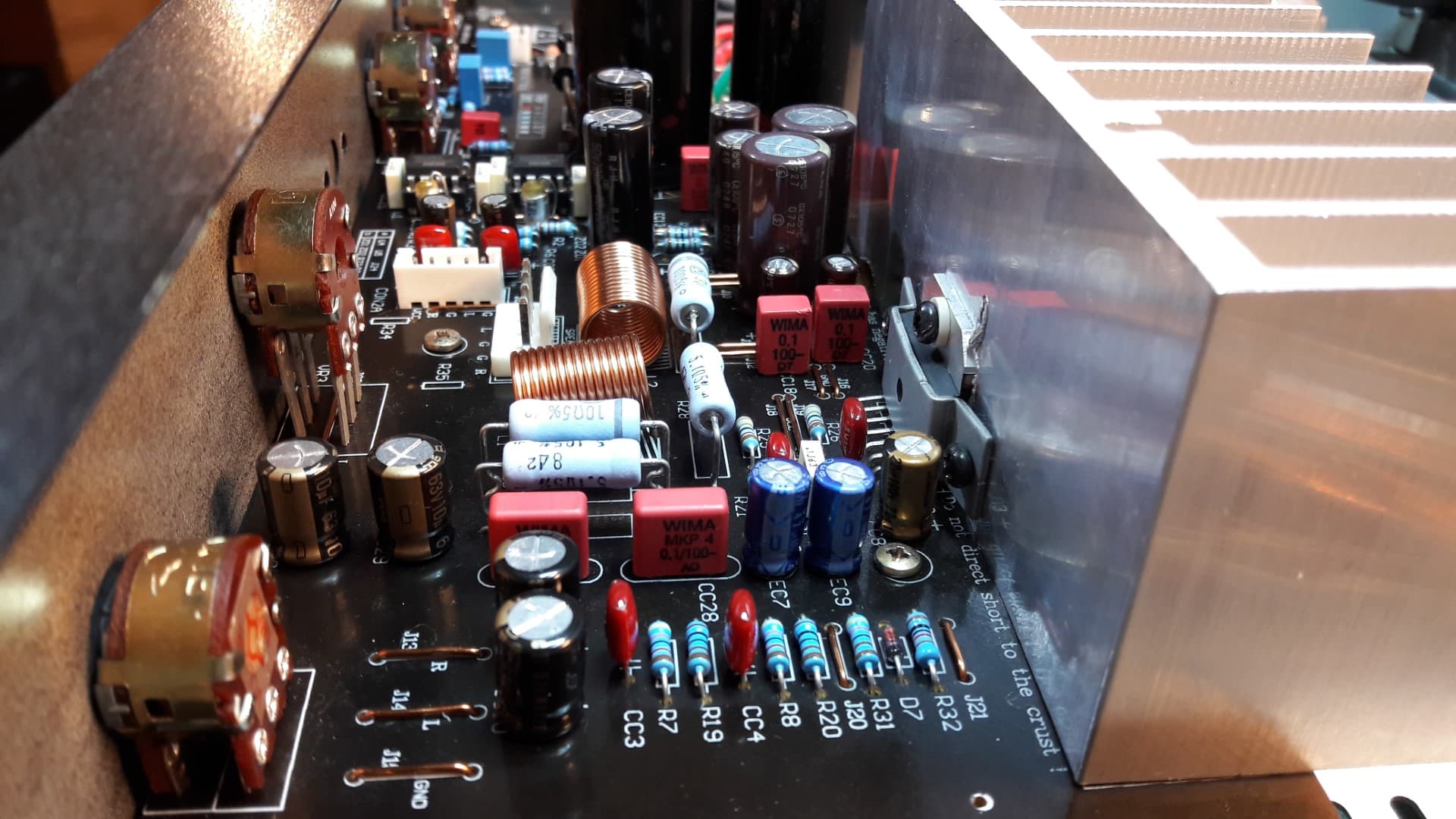Cambridge Audio A1-v3 28 (42155172944)