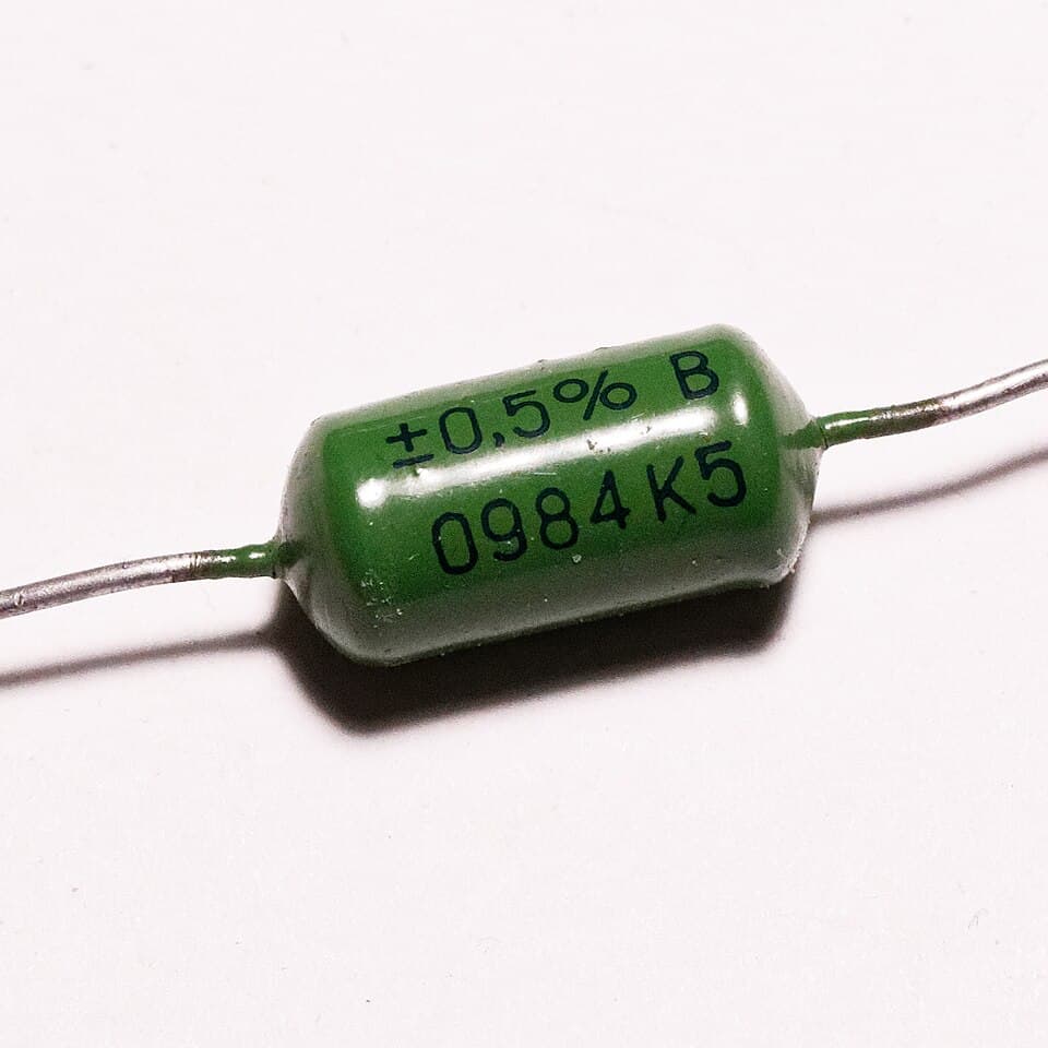 ПТМН-0.5 (PTMN 0.5W) Soviet precision wirewound resistor, Alagir plant 02