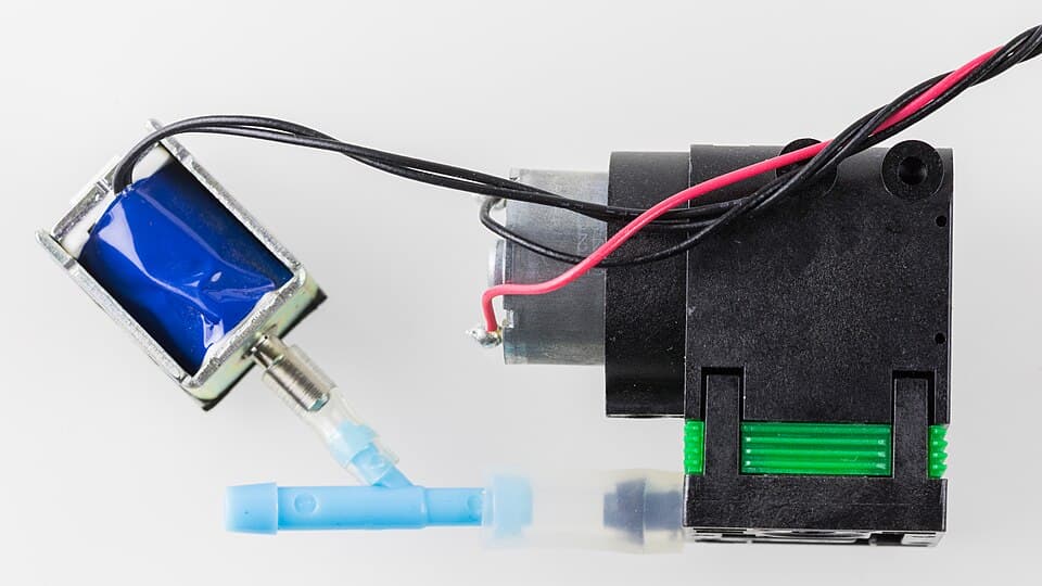 12 V Solenoid Water Valve