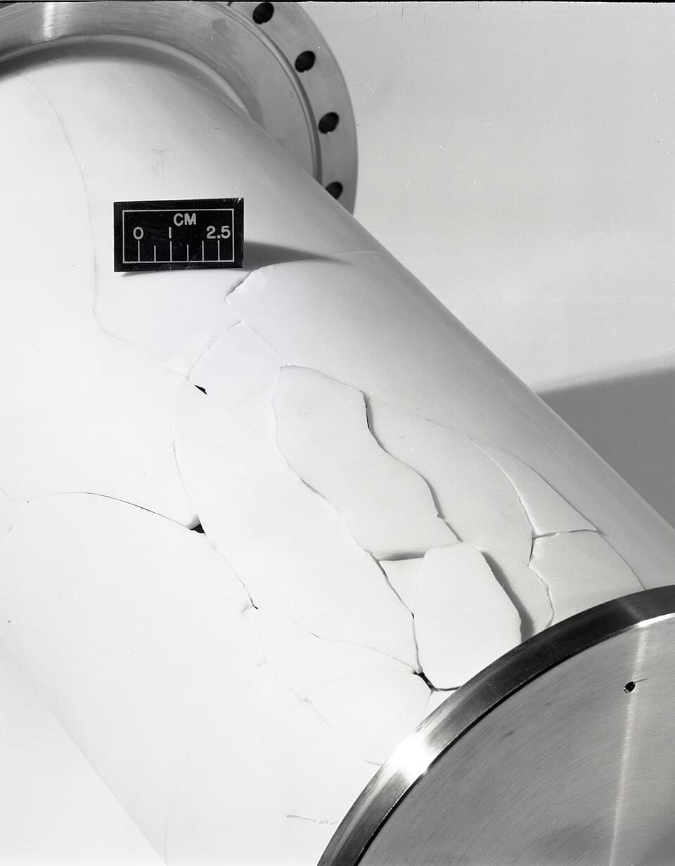 HIGH VOLTAGE STANDOFF INSULATOR - NARA - 17425253