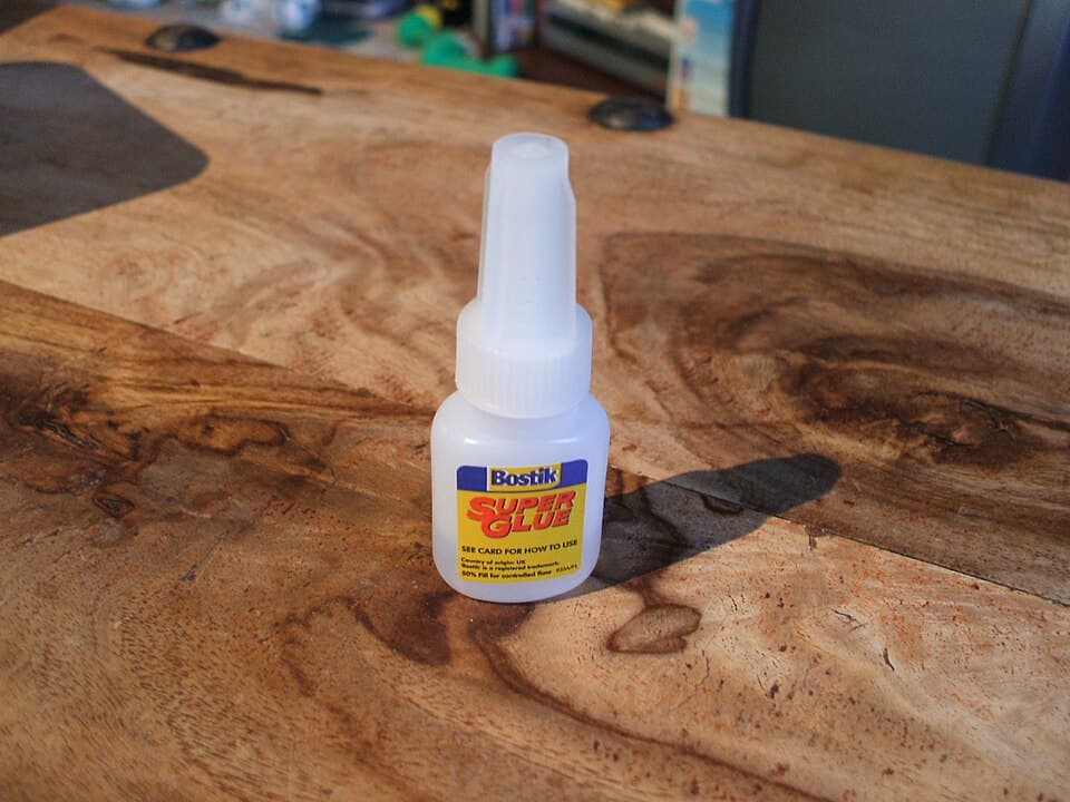 Super super Glue (3329303296)