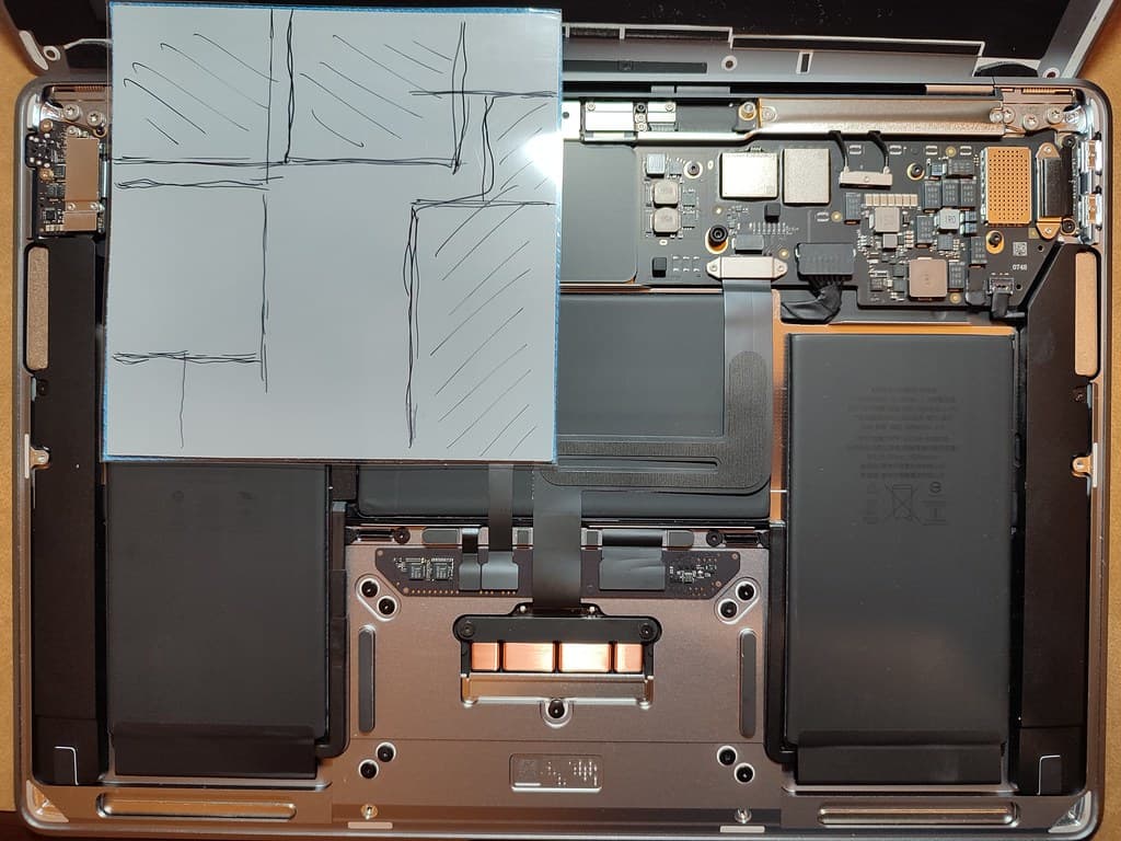 MacBook Air M1 + Thermal Pad
