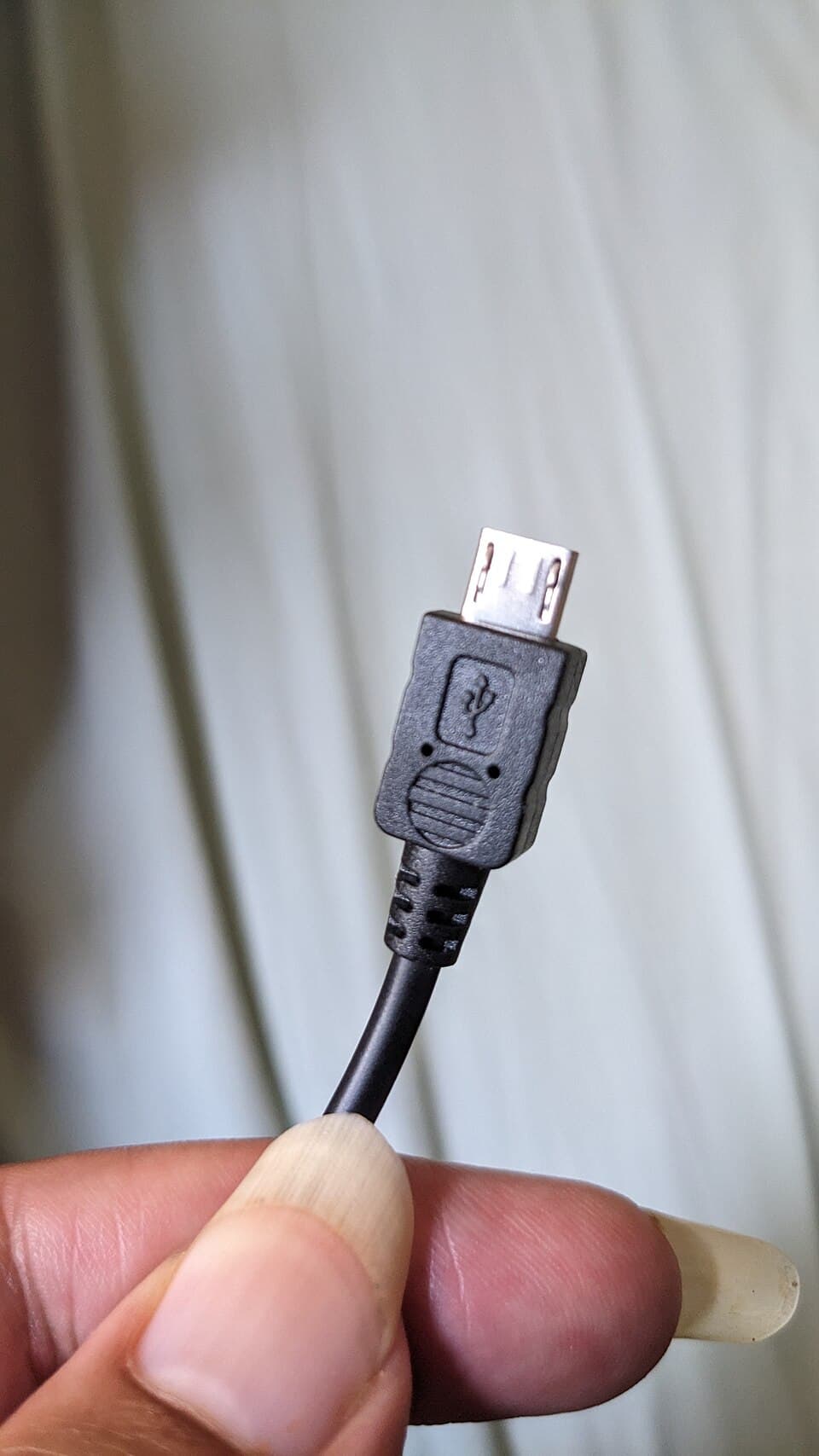 Blu USB 2.0 & Micro-USB cable, Hillegersberg, Rotterdam (2023) 04