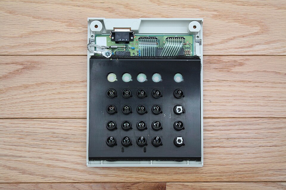 Keypad Door Lock — main component
